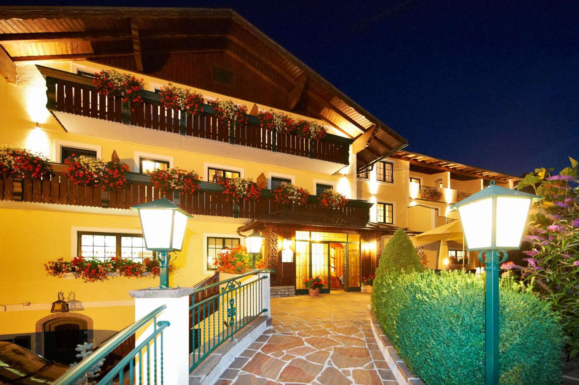 רמסאו אם דכשטיין Hotel Martin מראה חיצוני תמונה